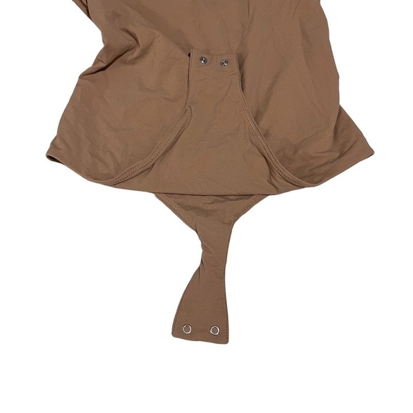 Skims Fits Everybody High Neck Bodysuit Tan Size Small Thong Back - Picture 7 of 7